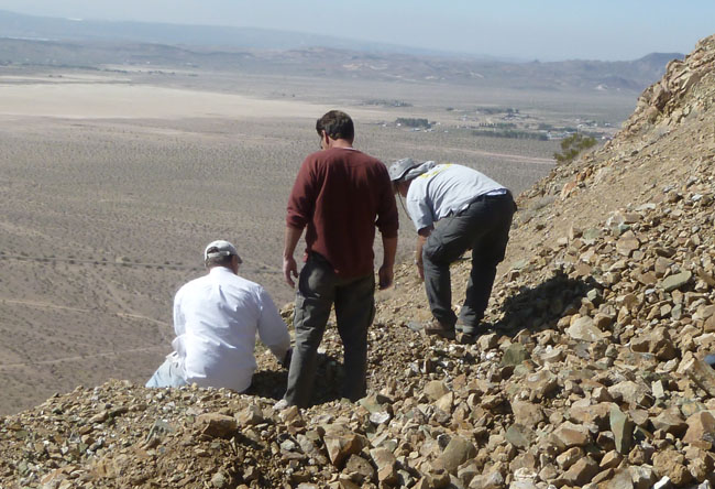 Ron and Paul looking through the tailings for Onyx.